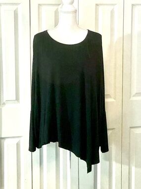 Black Asymmetric Long Sleeve Women's Top, XL